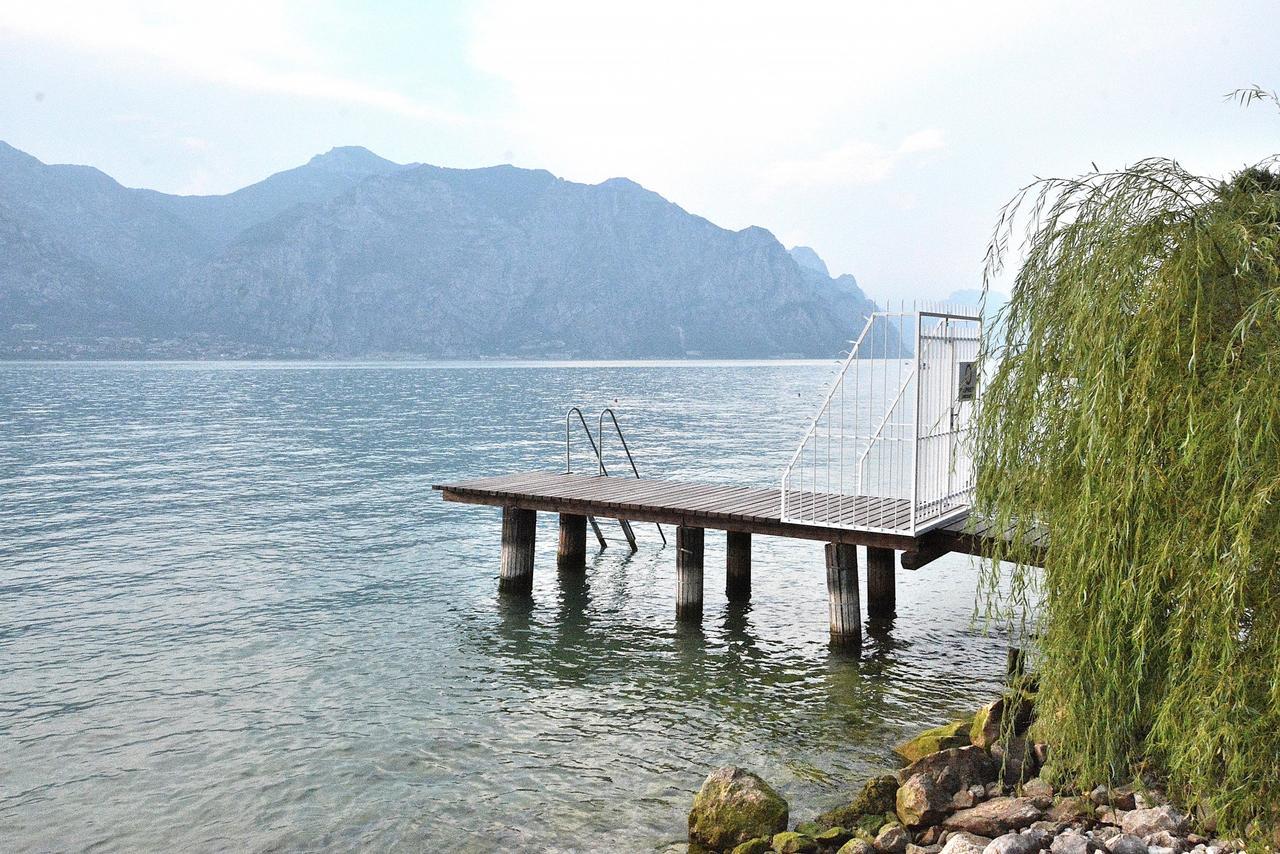 Apartment Windows On The Lake Malcesine Buitenkant foto